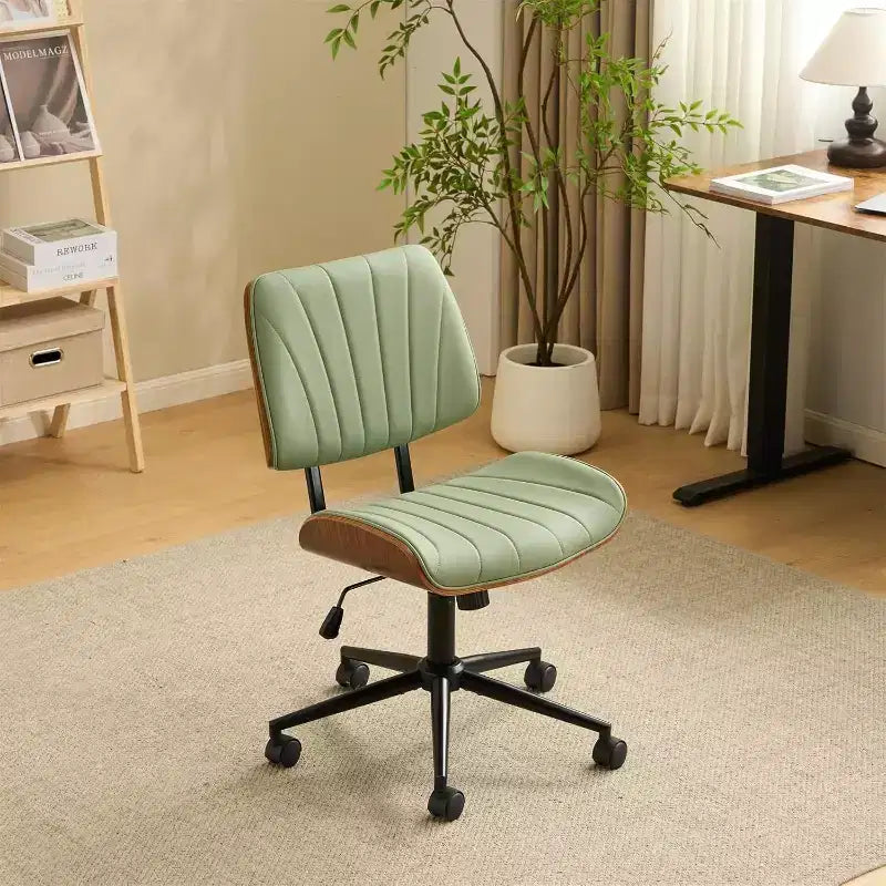 Sedia da ufficio senza braccioli, con seduta e schienale ampi e curvi, ergonomica, regolabile in altezza, elegante, in noce, in PU