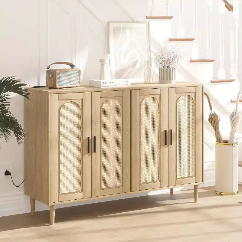 Credenza moderna con vani contenitore, madia da cucina con 4 ante, mobiletto bar con ripiano regolabile per sala da pranzo, soggiorno